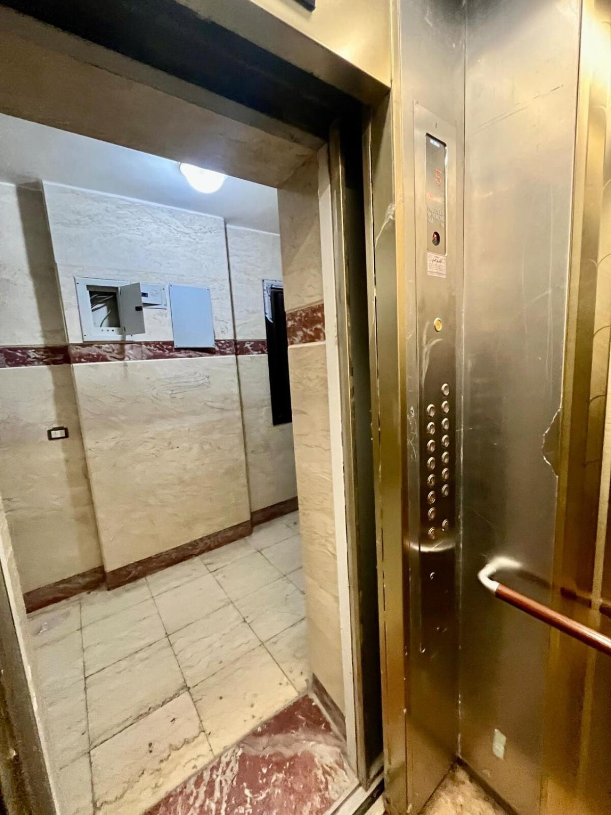 Stylish 3br In Dokki - Fully Furnished & Equipped * Cairo