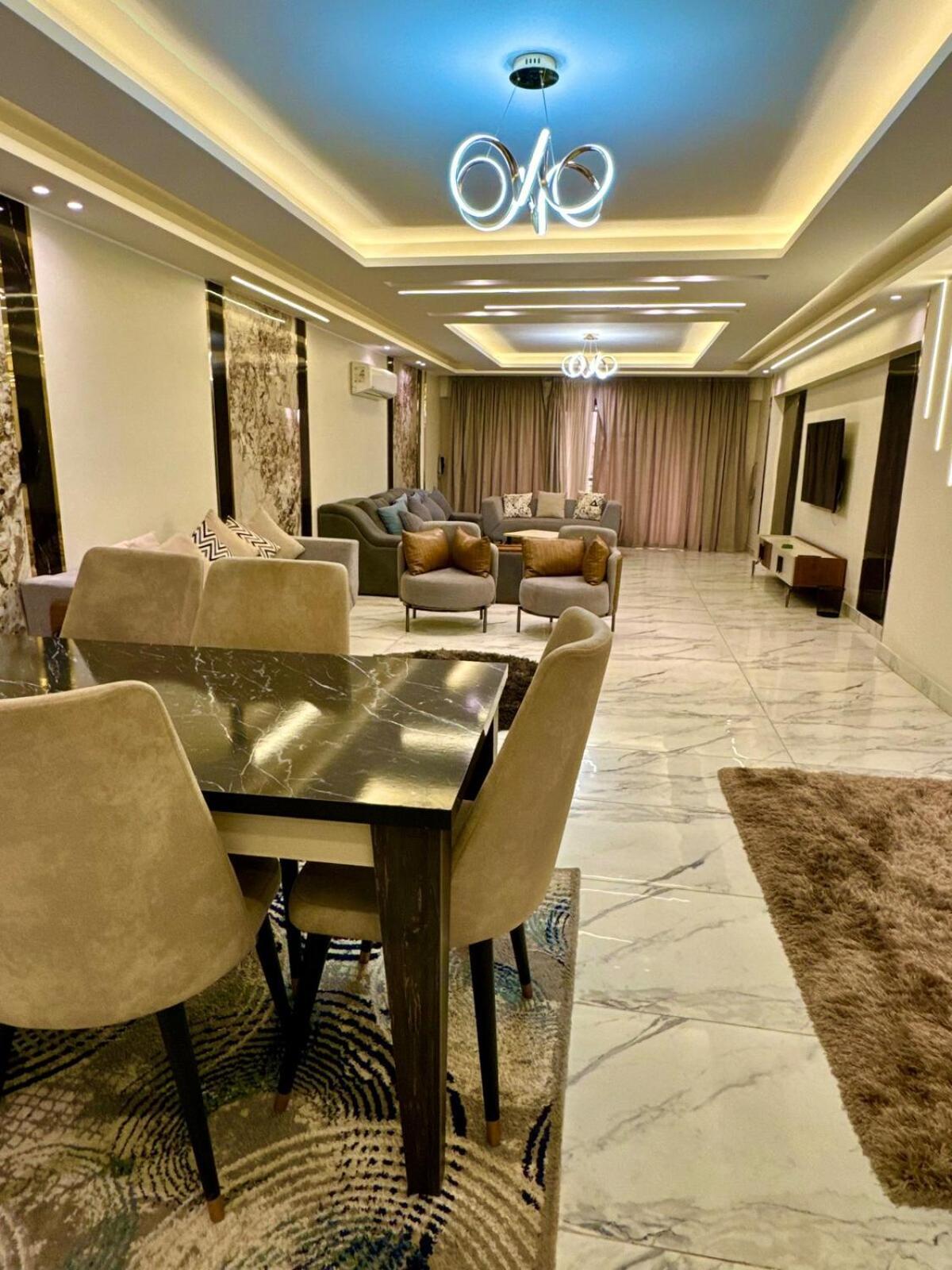 Stylish 3br In Dokki - Fully Furnished & Equipped Apartment