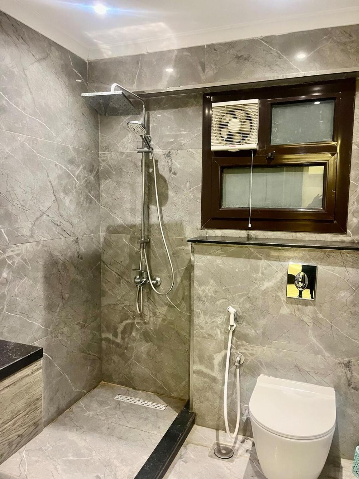Stylish 3br In Dokki - Fully Furnished & Equipped * Cairo