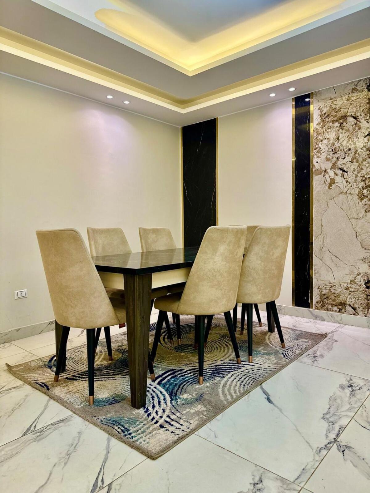 Apartment Stylish 3br In Dokki - Fully Furnished & Equipped Cairo